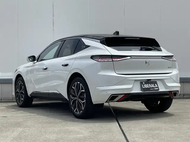 ＤＳオートモビル シトロエン ＤＳ４ オペラ ブルーHDi 東京都 2024(令6)年 0.7万km パール 特別仕様車/メモリーナビ/３６０°カメラ/ＡＣＣ/ＳＲ/クリオブラウンナッパ革/前席Ｓベンチレーター/ＨＵＤ/ＤＳマトリクスＬＥＤ/リアシーケンシャルウィンカー/ワイヤレスチャージ/Ａセーフティ/ミラースクリーン/ＥＴC