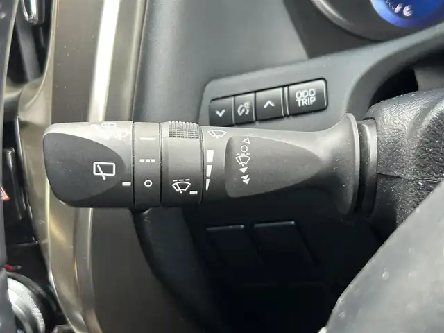 トヨタ アルファードハイブリット S タイプゴールドⅡ 静岡県 2021(令3)年 5.8万km パール ４ＷＤ/トヨタセーフティセンス/純正９型ディスプレイ/ナビＴＶキット/フルセグTV/バックカメラ/ビルトインＥＴＣ/ドラレコ/オットマン/100V/1500W/両側電動スライドドア/電動リアゲート/レーダークルーズ/ハーフレザー/WAC/３眼ＬＥＤヘッド/オートライト/オートハイビーム/モデリスタ製２０ＡＷ