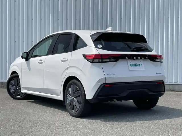 日産 ノート X 福岡県 2023(令5)年 1.1万km ピュアホワイトパール 日産コネクトナビ/アラウンドビューモニター/プロパイロット/エマージェンシーブレーキ/フルセグＴＶ/スマートインナーミラー/ＬＥＤヘッドライト/ＥＴＣ２．０/ＳＯＳコール/Ｂｌｕｅｔｏｏｔｈ/ＨＤＭＩ