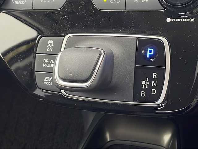 トヨタ アクア Z 千葉県 2021(令3)年 2.7万km ブラスゴールドメタリック 純正ディスプレイオーディオ（Bluetooth/Apple car play/Android Auto）/トヨタセーフティセンス/レーダークルーズコントロール/レーンキープアシスト/衝突軽減ブレーキ/クリアランスソナー/先行車発進警報/ロードサインアシスト/全方位カメラ/ブラインドスポットモニター/オートハイビーム/ハーフレザーシート/前席シートヒーター/パワーシート（運）/ステアリングヒーター/LEDヘッドライト/フォグランプ/ETC/前方ドラレコ/ナノイーX/フロアマット
