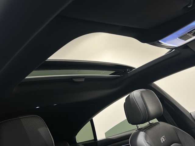 フォルクスワーゲン アルテオン TSI 4モーション Rラインアドバンス 新潟県 2019(平31)年 4.7万km オリックスホワイトマザーオブパールエフェクト ラグジュアリーパッケージ/-DYNAUDIOプレミアムサウンド/-電動パノラマスライディングルーフ/Volkswagenインフォテイメントシステム/・SSDナビゲーション(AM/FM/BT/CD/DVD/フルセグ)/・ジェスチャーコントロール/・コネクティビティ機能/・ETC(DSRC)/オールインセーフティ/・アダプティブクルーズコントロール/・緊急時停車支援システム/・レーンキープアシスト/・ダイナミックコーナーリングライト/・アラウンドビューカメラ/・パークアシスト/・パークディスタンスコントロール/ヘッドアップディスプレイ/オートホールド/パワーテールゲート/パドルシフト/アンビエントライト/デジタルメータークラスター/フロントパワーシート/フロントパワーランバーサポート/前後ドライブレコーダー