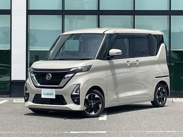 日産 ルークス HWS X プロパイロットED 和歌山県 2022(令4)年 1.7万km フローズンバニラパール 純正9インチナビ（MM321D-V）/フルセグTV/Bluetooth/CD/DVD/USB/全周囲カメラ/ビルトインETC/前後ドライブレコーダー/プロパイロット/衝突軽減カメラ/レーンキープアシスト/レーダークルーズコントロール/コーナーセンサー/両側パワースライドドア/ハンズフリーオートスライド/快適パックA/プラズマクラスター付きリヤシーリングファン/パーソナルテーブル/カップホルダー9個/助手席裏USBソケット/ロールサンシェード/撥水加工シート/電動パーキングブレーキ/オートブレーキホールド/LEDヘッドライト/フォグランプ/オートライト/オートハイビーム/純正14インチAW/ドアバイザー/プッシュスタート/スマートキー