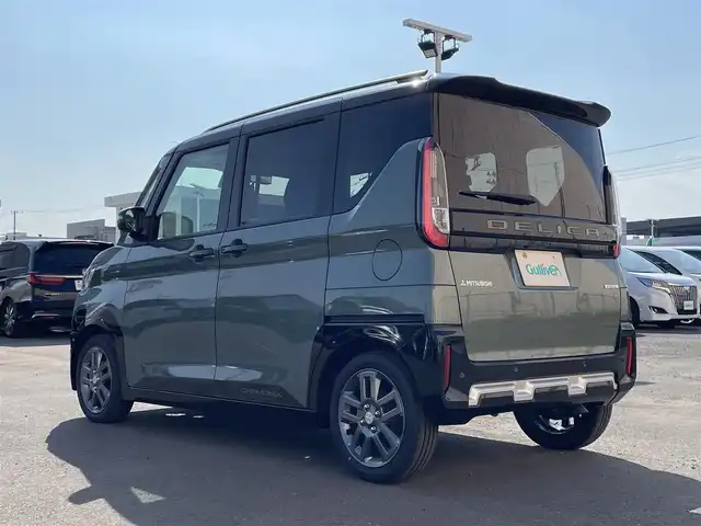 三菱 デリカミニ T プレミアム 東京都 2025(令7)年 0.1千km 緑Ｍ 登録済未使用車　/純正９型ディスプレィオーディオ　/・Ｂｌｕｅｔｏｏｔｈ・ＡｐｐｌｅＣａｒＰｌａｙ/・ＡｎｄｒｏｉｄｏＡｕｔｏ /アラウンドビューモニター/デジタルインナーミラー　/両側パワースライドドア　/ＬＥＤヘッドライト/マイプロパイロット/・レーダークルーズコントロール/・車線維持支援機能/電動パーキングブレーキ/・ブレーキオートホールド/e-アシスト/（運転支援機能）/・衝突被害軽減ブレーキシステム/・踏み間違い衝突防止アシスト/・車線逸脱警報システム/・車線逸脱防止支援機能/・オートマチックハイビーム/・ふらつき警報/・前方衝突予測警報/・標識検知システム/・先行車発進通知/プッシュエンジンスタート/スマートキー/保証書＆取説