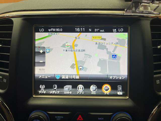 クライスラー・ジープ ジープ グランドチェロキー LTD 千葉県 2018(平30)年 1.9万km ブライトホワイトクリアコート ＡＣＣ　/純正ナビ　/バックカメラ/黒革　/シートヒーター　/パワーシート　/ＡＬＰＩＮＥ製プレミアムサウンド　/キセノンヘッドライト　/オートライト　/ステアリングヒーター