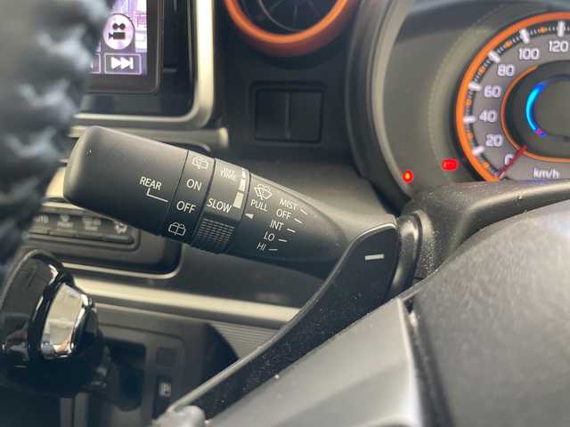 スズキ スペーシア ギア HYBRID XZターボ 愛知県 2021(令3)年 7.6万km クールカーキパールメタリック/ガンメタリック2トーン レーダークルーズコントロール/9型ナビ/フルセグTV/両側電動スライドドア/前席シートヒーター/衝突軽減ブレーキ/純正14インチAW/パドルシフト/ルーフレール/ETC/スマートキー/プッシュスタート