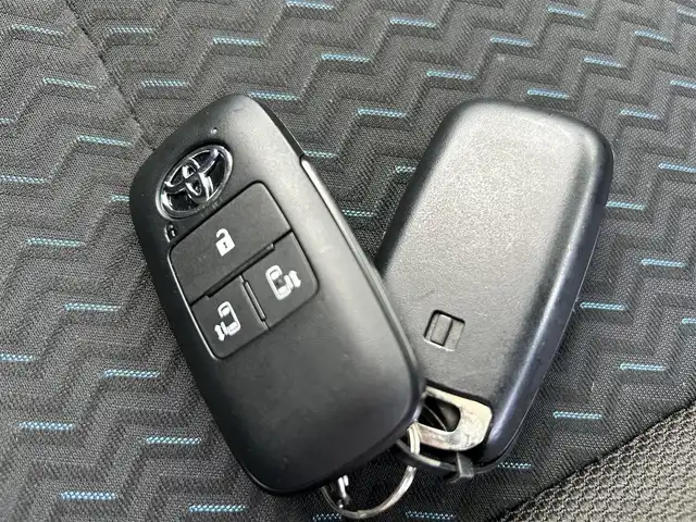 トヨタ ルーミー カスタムG 奈良県 2021(令3)年 4.8万km ブラックマイカメタリック フルセグナビ（ＫＸＭＧ７０６ＢＴＷ）　/Ｂｌｕｅｔｏｏｔｈ　/ＣＤ／ＤＶＤ　/レーダークルーズコントロール　/電動パーキングブレーキ　/ブレーキホールド　/両側パワースライドドア　/バックカメラ　/ＬＥＤヘッドライト/コーナーセンサー/レーンキープアシスト