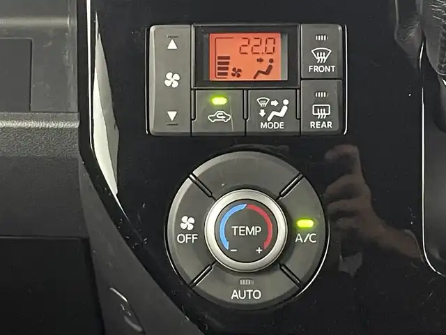 ダイハツ ウェイク G ターボ SA Ⅱ 岡山県 2017(平29)年 5.5万km パールホワイトⅢ 純正8インチSDナビ NSZP-X67D/地デジ/BT/CD/DVD/HDMI/バックカメラ /両側パワースライドドア /スマートアシスト2/LEDヘッドライト/フォグランプ/ETC/ステアリングスイッチ/純正14インチアルミホイール/オートライト /サイドエアバック/純正フロアマット/リアサンシェード/ISOFIX/新車保証書