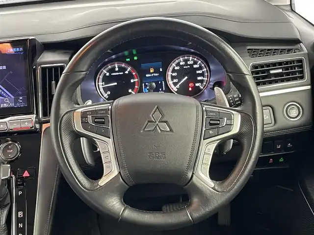 三菱 デリカＤ：５ G 埼玉県 2023(令5)年 1.1万km アメジストブラック 4WD/アルパイン11インチナビ/ CD DVD フルセグTV Bluetooth HDMI/マルチビューモニター/衝突軽減ブレーキ/レーダークルーズコントロール/レーンキープアシスト/パドルシフト/両側パワースライドドア/LEDオートライト/ETC