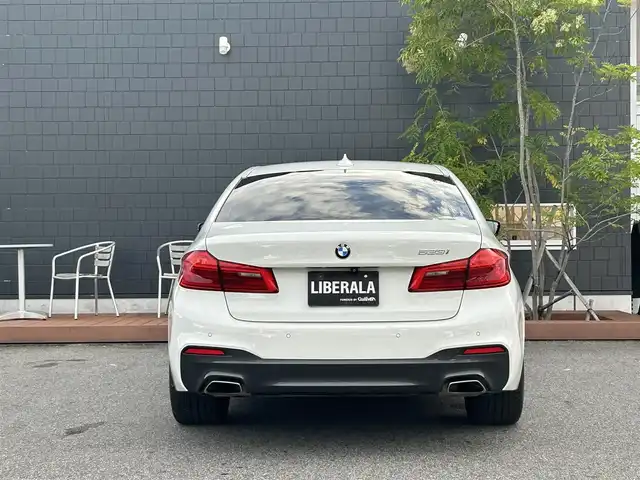 ＢＭＷ ５２３ｉ Mスポーツ 滋賀県 2018(平30)年 3.3万km アルピンホワイトⅢ 純正ナビ/フルセグTV/コンフォートアクセス/ACC/LKA/BSM/360°カメラ/パドルシフト/ドラレコ前後/ワイヤレス充電/ディスプレイキー/パワーバックドア