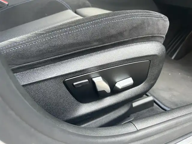 ＢＭＷ ５２３ｉ Mスポーツ 滋賀県 2018(平30)年 3.3万km アルピンホワイトⅢ 純正ナビ/フルセグTV/コンフォートアクセス/ACC/LKA/BSM/360°カメラ/パドルシフト/ドラレコ前後/ワイヤレス充電/ディスプレイキー/パワーバックドア