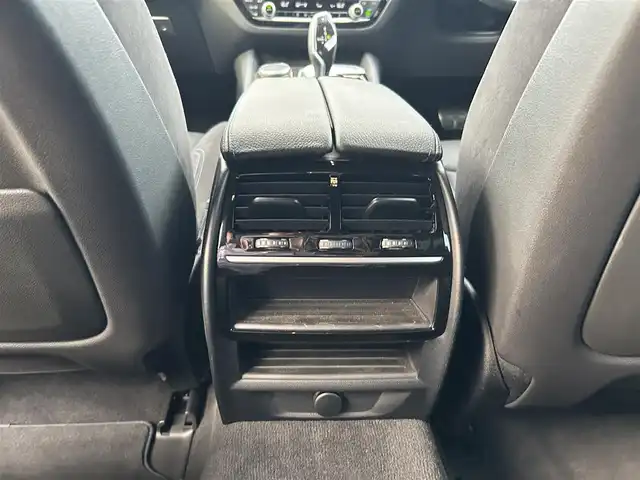 ＢＭＷ ５２３ｉ Mスポーツ 滋賀県 2018(平30)年 3.3万km アルピンホワイトⅢ 純正ナビ/フルセグTV/コンフォートアクセス/ACC/LKA/BSM/360°カメラ/パドルシフト/ドラレコ前後/ワイヤレス充電/ディスプレイキー/パワーバックドア