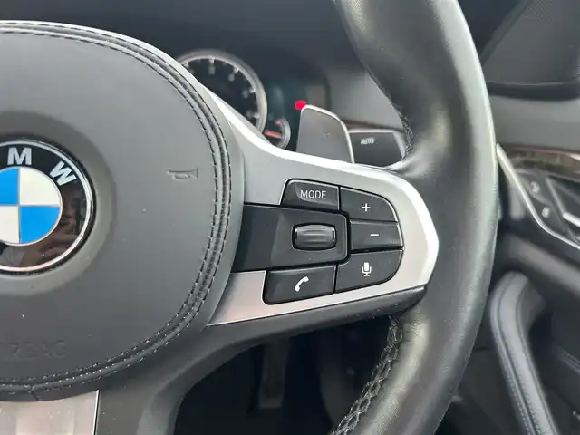 ＢＭＷ ５２３ｉ Mスポーツ 滋賀県 2018(平30)年 3.3万km アルピンホワイトⅢ 純正ナビ/フルセグTV/コンフォートアクセス/ACC/LKA/BSM/360°カメラ/パドルシフト/ドラレコ前後/ワイヤレス充電/ディスプレイキー/パワーバックドア
