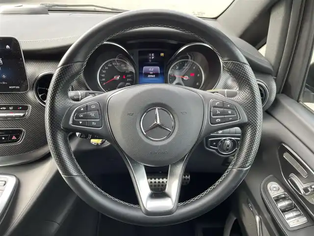 メルセデス・ベンツ Ｍ・ベンツ Ｖ２２０ d AVG EXTロング ブラックスイート 福岡県 2023(令5)年 3.6万km パール 純正HDDナビ（フルセグTV/BT）全方位カメラ両側パワスラ後席モニタークルコンブルメスターコーナーセンサーBSMシートヒーターエアシートパワーシートデジタルインナーミラーETCドラレコ電動リアゲートマッサージ純正19インチアルミホイール純正LEDヘッドライト純正フロアマット