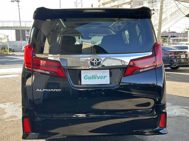 トヨタ アルファード S Cパッケージ 京都府 2023(令5)年 5.6万km ブラック ディスプレイオーディオナビ10.3インチ/トヨタセーフティセンス/レーンキープアシスト/レーダークルーズコントロール/プリクラッシュセーフティ（PCS）/ロードサインアシスト（RSA）/オートマチックハイビーム/クリアランスソナー/ＢＳＭ/パーキングサポートブレーキ（PKSB）/リヤクロストラフィックアラート（RCTA）/ブレーキホールド/アイドリングストップ/３眼ＬＥＤライト/フォグランプ/フリップダウンモニター/デジタルインナーミラー/ウィンカーミラー/バックカメラ/ドライブレコーダー（DRT-H68A）/メモリーパワーシート/2列目エグゼクティブパワーシート/シートヒーター＆ベンチレーター/ステアリングヒーター/両側パワースライドドア/オットマン/サンシェード/Ｍｉｒａｃａｓｔ　/Bluetooth接続/フルセグTV/ナノイー　/ETC2.0ビルトイン/スマートキー/プッシュスタート/ワンオーナー