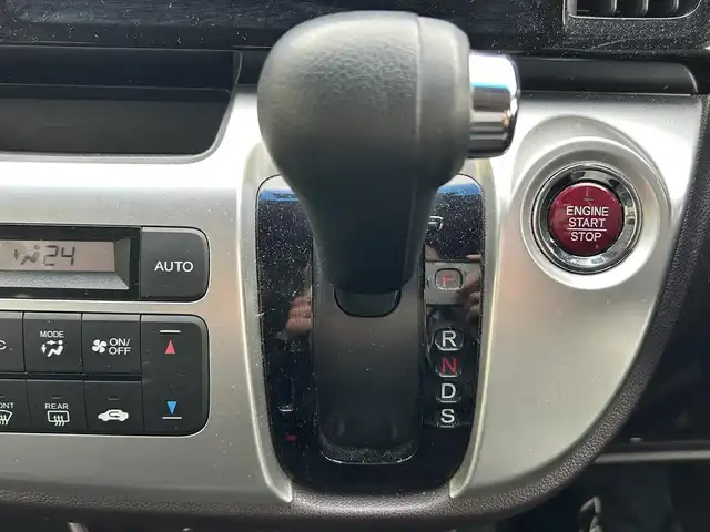 ホンダ Ｎ ＷＧＮ カスタム G ターボパッケージ 島根県 2016(平28)年 6万km スマートブラック 登録時走行距離60087km/Gathersディスプレイオーディオ(Bluetooth・AM・FM・CD・HDMI)/クルーズコントロール/バックカメラ/ETC/ドライブレコーダー/CTBA/スマートキーシステム(スペアキー×1)/アイドリングストップ/ディスチャージヘッドライト/フォグランプ/革巻きステアリング/ステアリングスイッチ/プラズマクラスターオートエアコン/ウィンカーミラー/オートリトラミラー/パドルシフト/ドアバイザー/純正14インチAW/純正フロアマット/禁煙車