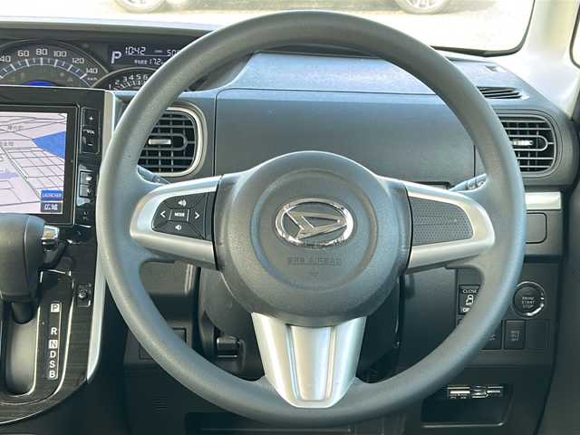 ダイハツ タント カスタム X トップED SAⅡ 石川県 2015(平27)年 5.1万km パールホワイトⅢ スマートアシストII/・衝突回避支援ブレーキ機能/・衝突警報機能（対車両・対歩行者）/・誤発進抑制制御機能/・先行車発進お知らせ機能/・車線逸脱警報機能/純正SDナビゲーション/【CD・DVD・Bluetooth・フルセグTV・SD・HDMI】/型番：NSZN-W65DB/バックカメラ/360度カメラ搭載ドライブレコーダー/【COMTEC：HDR360G】/・音声録音機能付き/・常時録画＋イベント録画対応/・GPS内蔵/・液晶ディスプレイ付き/片側パワースライドドア/ETC/USB入力端子/LEDヘッドライト/・オートライト/・フォグランプ/プッシュスタート/・スマートキー×２/純正フロアマット/取扱説明書