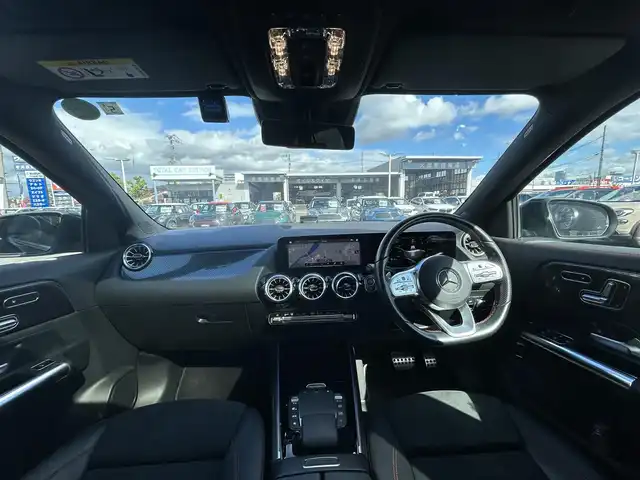メルセデス・ベンツ ＧＬＡ２００ｄ 4マチック AMGライン 滋賀県 2021(令3)年 2.9万km コスモスブラック ワンオーナー/パノラマスライディングルーフ/ナビゲーションパッケージ/レーダーセーフティパッケージ/純正ナビ/地デジ/Bluetooth/ワイヤレス充電/全方位カメラ/黒半革/パワーシート/シートヒーター/純正19インチAW/ドライブレコーダー/ETC