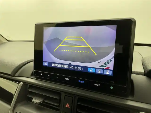 ホンダ ＷＲ－Ｖ Z+ 福井県 2024(令6)年 0.8万km プラチナホワイトパール 純正8型ナビ/(FM/AM/フルセグTV/Bluetooth）/バックカメラ/Honda SENSING/-CMBS　衝突軽減ブレーキ/-ACC　アダプティブクルーズ/-LKAS　車線維持支援システム/-前後パーキングセンサーシステム/-路外逸脱抑制機能/-標識認識機能/-オートハイビーム機能/-先行車発進お知らせ機能/ルーフレール/ハーフレザーシート/オートエアコン/オートライト/LED ヘッドライト＋フロントフォグライト/パドルシフト