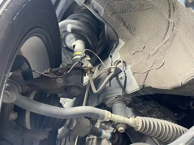 トヨタ ヴェルファイア Z Gエディション 滋賀県 2017(平29)年 7.2万km ホワイトパールクリスタルシャイン サンルーフ/フリップダウンモニター/両側パワースライドドア/社外11インチナビ【EX11Z】/（AM/FM/CD/DVD/フルセグ/Bluetooth/HDMI）/バックカメラ/ビルトインETC/電動リアゲート/トヨタセーフティセンス/・ブレーキアシスト/・プリクラッシュブレーキアシスト/・ヒルスタート（坂道発進）アシスト/・TCS（トラクションコントロールシステム）/・VDC（ビークルダイナミクスコントロール）/・車間自動制御システム/・ASCD（オートスピードコントロール装置）/・ABS（アンチロックブレーキシステム）/・バックビューモニター/・コーナー・バックセンサー（ソナー）/運転席・助手席シートヒーター/電動格納ミラー/電子パーキング/ブレーキホールド/ステアリングスイッチ/ステアリングヒーター/オートライト/LEDヘッドライト/フロントフォグ/フルオートエアコン/USB端子/プッシュスタート/スマートキー/純正アルミホイール積込