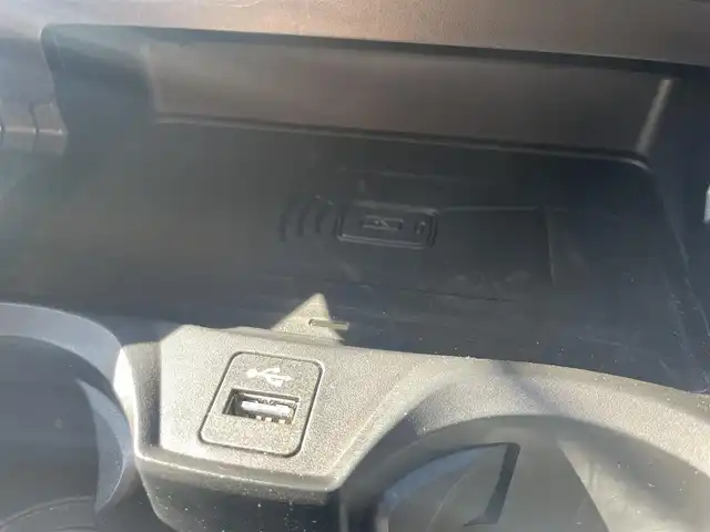 ＢＭＷ ３２０ｉ Mスポーツ 福岡県 2019(平31)年 4.6万km サファイアブラックP 純正ナビ/Bluetooth/USB/AppleCarPlay/HUD/ACC/レーンキープ/ブラインドスポット/360°カメラ/ミラー一体型ETC/ワイヤレス充電/アンビエントライト/黒半革/パワーシート/メモリーシート/LEDヘッドライト/純正18インチAW