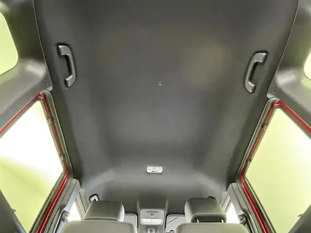 ホンダ Ｎ ＢＯＸ カスタム コーディネートスタイル 群馬県 2024(令6)年 0.8万km 赤／黒 純正８インチナビ　バックカメラ　両側パワースライドドア　アダプティブクルーズコントロール　ＬＥＤ　ＡＨＢ　シートヒーター　純正１４インチＡＷ　ステアリングリモコン　コーナーセンサー　ＥＴＣ　禁煙車