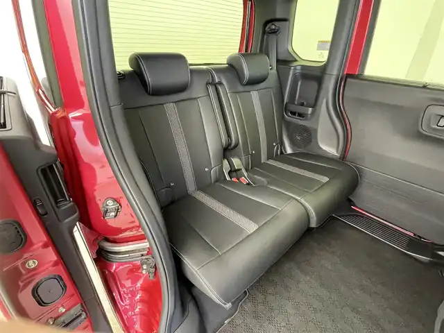 ホンダ Ｎ ＢＯＸ カスタム コーディネートスタイル 群馬県 2024(令6)年 0.8万km 赤／黒 純正８インチナビ　バックカメラ　両側パワースライドドア　アダプティブクルーズコントロール　ＬＥＤ　ＡＨＢ　シートヒーター　純正１４インチＡＷ　ステアリングリモコン　コーナーセンサー　ＥＴＣ　禁煙車