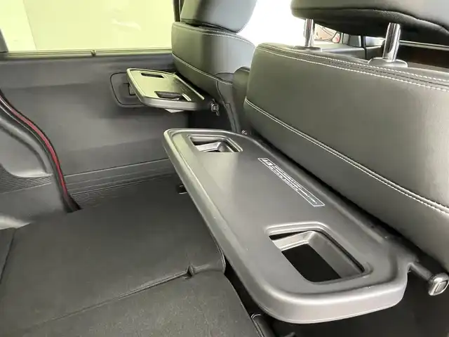 ホンダ Ｎ ＢＯＸ カスタム コーディネートスタイル 群馬県 2024(令6)年 0.8万km 赤／黒 純正８インチナビ　バックカメラ　両側パワースライドドア　アダプティブクルーズコントロール　ＬＥＤ　ＡＨＢ　シートヒーター　純正１４インチＡＷ　ステアリングリモコン　コーナーセンサー　ＥＴＣ　禁煙車