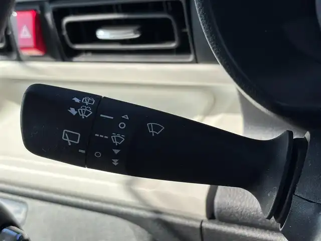 ダイハツ ムーヴ キャンバス ストライプス G 奈良県 2022(令4)年 2.3万km シャイニングホワイトパール/サンドベージュメタリック 純正ナビ（NMZN-W727)/（フルセグ/BT/CD/DVD)/アラウンドビューモニター/前後コーナーセンサー/衝突軽減システム/レーンキープアシスト/両側パワースライドドア/前席シートヒーター/LEDヘッドライト/前方ドライブレコーダー/ETC/純正ホイールキャップ/保証書/取り扱い説明書/スペアキーX1