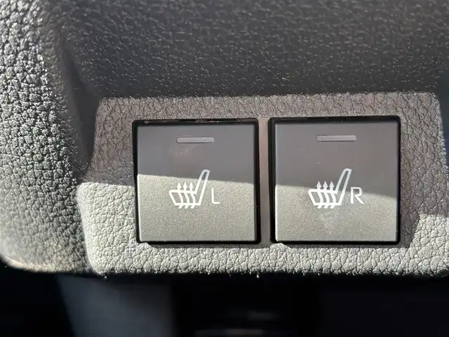 ダイハツ ムーヴ キャンバス ストライプス G 奈良県 2022(令4)年 2.3万km シャイニングホワイトパール/サンドベージュメタリック 純正ナビ（NMZN-W727)/（フルセグ/BT/CD/DVD)/アラウンドビューモニター/前後コーナーセンサー/衝突軽減システム/レーンキープアシスト/両側パワースライドドア/前席シートヒーター/LEDヘッドライト/前方ドライブレコーダー/ETC/純正ホイールキャップ/保証書/取り扱い説明書/スペアキーX1