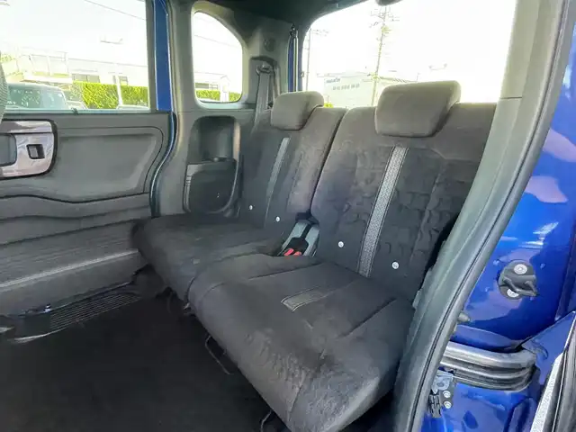 ホンダ Ｎ ＢＯＸ カスタム G L ホンダセンシング 山梨県 2018(平30)年 10.8万km ブリリアントスポーティブルーメタリック2トーン (株)IDOMが運営する【じしゃロン甲府店】の自社ローン専用車両になります。/こちらは現金またはオートローンご利用時の価格です。自社ローンご希望の方は別途その旨お申付け下さい/ＨｏｎｄａＳＥＮＳＩＮＧ/レーダークルーズコントロール/左側パワースライドドア/スマートキー２個/4スピーカー（2 /8スピーカー）/社外メモリナビ・フルセグＴＶ（走行中可）/ＣＤ・ＤＶＤ・ＳＤ・ＢＴオーディオ/バックカメラ/ビルトインＥＴＣ/LEDオートライト/純正14インチアルミホイール/保証書・取説