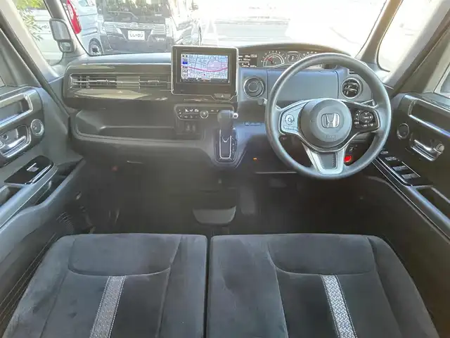 ホンダ Ｎ ＢＯＸ カスタム G L ホンダセンシング 山梨県 2018(平30)年 10.8万km ブリリアントスポーティブルーメタリック2トーン (株)IDOMが運営する【じしゃロン甲府店】の自社ローン専用車両になります。/こちらは現金またはオートローンご利用時の価格です。自社ローンご希望の方は別途その旨お申付け下さい/ＨｏｎｄａＳＥＮＳＩＮＧ/レーダークルーズコントロール/左側パワースライドドア/スマートキー２個/4スピーカー（2 /8スピーカー）/社外メモリナビ・フルセグＴＶ（走行中可）/ＣＤ・ＤＶＤ・ＳＤ・ＢＴオーディオ/バックカメラ/ビルトインＥＴＣ/LEDオートライト/純正14インチアルミホイール/保証書・取説