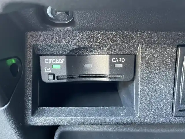 アウディ Ａ１ SB 25TFSI アドバンスド 佐賀県 2021(令3)年 3.2万km パール 純正SDナビ(AM/FM/BT)/バックカメラ/アウディアクティブレーンアシスト/クリアランスソナー/クルーズコントロール/シートヒーター/USBポート/ブラインドスポットモニター/ETC2.0/ドラレコ/純正フロアマット/純正LEDヘッドライト/純正16インチアルミホイール