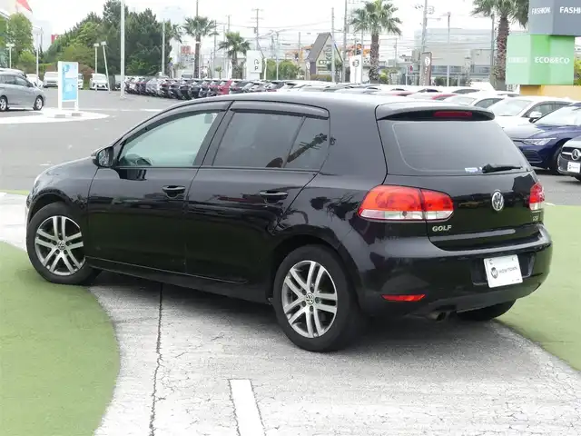 フォルクスワーゲン ゴルフ TSI コンフォートライン 千葉県 2011(平23)年 11.4万km ディープブラックパールエフェクト 純正SDナビ/地デジTV/【DVD/CD再生機能　Bluetooth接続】/ETC/フォグライト/ウインカーミラー/純正16インチアルミホイル/キーレス