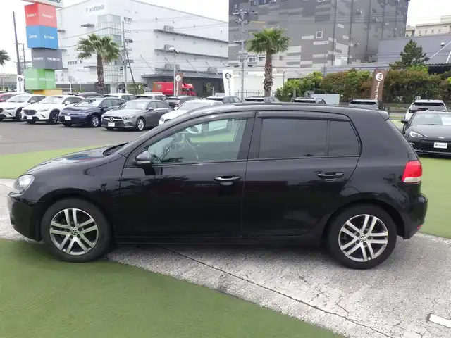フォルクスワーゲン ゴルフ TSI コンフォートライン 千葉県 2011(平23)年 11.4万km ディープブラックパールエフェクト 純正SDナビ/地デジTV/【DVD/CD再生機能　Bluetooth接続】/ETC/フォグライト/ウインカーミラー/純正16インチアルミホイル/キーレス