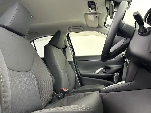 トヨタ ヤリスクロス ハイブリッド G 埼玉県 2021(令3)年 1.6万km ブラックマイカ 純正８型ナビ　Ｂｌｕｅｔｏｏｔｈ　全方位カメラ オートマチックハイビーム レーダークルーズコントロール　コーナーセンサー　レーンアシスト　ドライブレコーダー 衝突軽減ブレーキ LEDヘッドライト