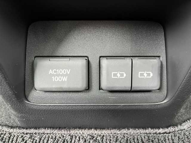 レクサス ＮＸ 350h Fスポーツ 滋賀県 2023(令5)年 3.8万km ホワイトノーヴァガラスフレーク 禁煙車/純正14インチナビ/Bluetooth.フルセグ/全方位カメラ/衝突軽減ブレーキ/追従クルーズコントロール/レーンキープアシスト/サンルーフ/デジタルインナーミラー/クリアランスソナー/ビルトインETC2.0/ブラインドスポットモニター/パドルシフト/シートヒーター/シートベンチレーション/前後ドライブレコーダー/LEDヘッドライト/オートライト/オートマチックハイビーム