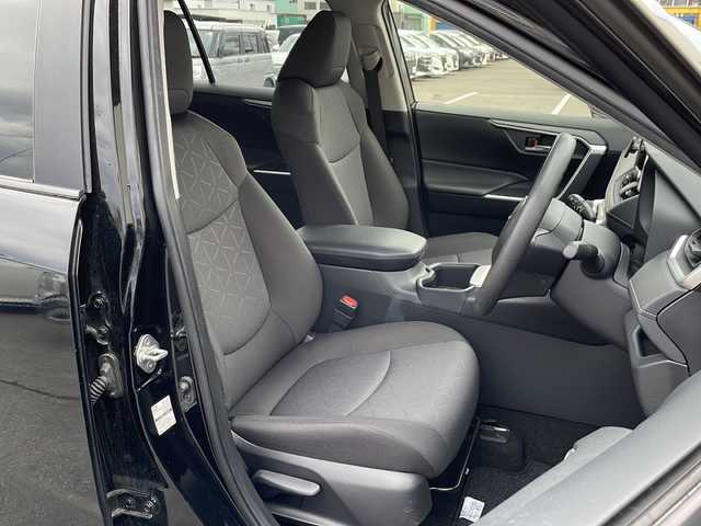 トヨタ ＲＡＶ４ X 道北・旭川 2023(令5)年 4.3万km アティチュードブラックマイカ ４WD/寒冷地仕様/メーカー純正ナビ（フルセグTV/BT/USB）/禁煙車/プリクラッシュセーフティー/パーキングサポートブレーキ/前後コーナーセンサー/レーダークルーズコントロール/純正アルミホイール/社外フロアマット/ワイパーデアイサー/オートライト/オートマチックハイビーム/LEDヘッドライト/電動格納ミラー/ビルトインETC/ルーフレール/ドライブモードセレクトスイッチ/取説＆保証書
