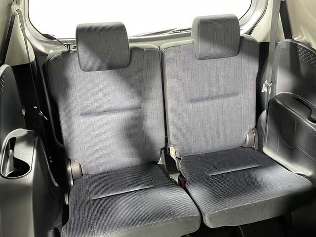 トヨタ シエンタ G 広島県 2016(平28)年 6.4万km シルバーM 純正ナビ/両側パワースライドドア/バックカメラ/セーフティンセンス/・プリクラッシュセーフティ/・レーンディパーチャーアラート/・オートマチックハイビーム/ETC/前後ドライブレコーダー/スマートキー