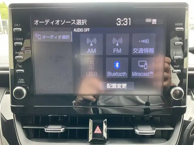 トヨタ カローラツーリング ハイブリッド ダブルバイビー 滋賀県 2020(令2)年 3.7万km スパークリングブラックパールクリスタルシャイン ワンオーナー/純正8インチディスプレイオーディオ/・Bluetooth・バックモニター/トヨタセーフティーセンス/・プリクラッシュセーフティー・レーントレーシングアシスト/・レーダークルーズコントロール・ロードアシストサイン/・オートマチックハイビーム/ハーフレザーシート/LEDヘッドライト/デイライト/オプティロンメーター7インチカラーマルチインフォメーションディスプレイ/シートヒーター/ステアリングヒーター/革巻きステアリング/オートライト/取説・保証書・スペアキー/