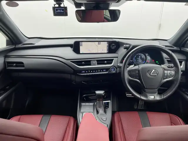 レクサス ＵＸ 250h Fスポーツ 茨城県 2021(令3)年 1.5万km ホワイトノーヴァガラスフレーク 純正10.3型ナビ/全周囲カメラ/フルセグ/衝突被害軽減ブレーキ/車線逸脱抑制装置/レーダークルーズコントロール/オートマチックハイビーム/クリアランスソナー/BSM/ETC2.0/ドラレコ/シートヒーター/ステアリングヒーター/純正18インチAW/LEDヘッドライト/スマートキー