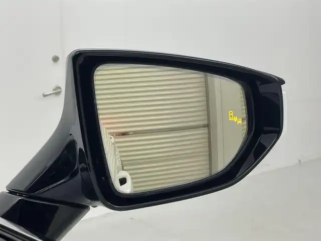 レクサス ＵＸ 250h Fスポーツ 茨城県 2021(令3)年 1.5万km ホワイトノーヴァガラスフレーク 純正10.3型ナビ/全周囲カメラ/フルセグ/衝突被害軽減ブレーキ/車線逸脱抑制装置/レーダークルーズコントロール/オートマチックハイビーム/クリアランスソナー/BSM/ETC2.0/ドラレコ/シートヒーター/ステアリングヒーター/純正18インチAW/LEDヘッドライト/スマートキー