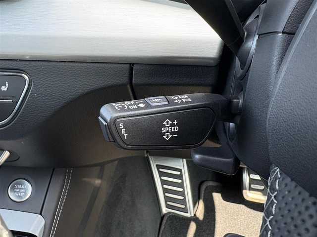 アウディ Ｑ５ SB 40TDIクワトロ Sライン 石川県 2022(令4)年 3.4万km グレイシアホワイトメタリック Sラインプラスパッケージ/4WD/アウディプレセンス/サイドアシスト/純正メモリナビ/バック/フロント/サイド/360°カメラ/Bluetooth/USB/純正20incAW/アダプティブクルーズコントロール/ドライブレコーダー(前後)/パドルシフト/パワーシート/メモリーシート/シートヒーター/オートライト/LEDヘッドライト