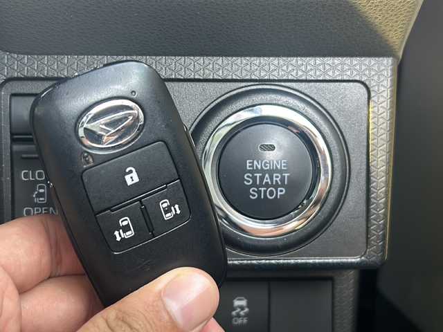 ダイハツ タント カスタム RS セレクション 石川県 2020(令2)年 6.8万km ブラックマイカメタリック 純正大型ナビゲーション/【CD・DVD・Bluetooth・フルセグTV・SD】/スマートアシスト/・衝突回避軽減システム/・ソナーセンサー/レーダークルーズコントロール/両側パワースライドドア/バックカメラ/純正エンジンスターター/純正ビルトインETC/前席シートヒーター/スマートキー/・プッシュスタート/・スペアキー/LEDヘッドライト/・オートライト/・LEDフォグランプ/取扱説明書/新車時保証書