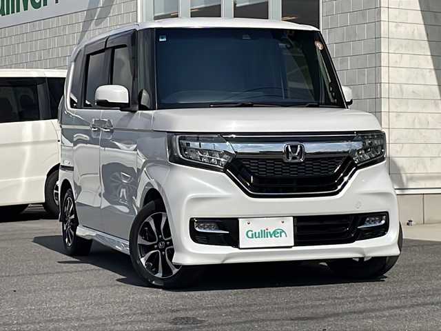 ホンダ Ｎ ＢＯＸ カスタム G L ホンダセンシング 香川県 2020(令2)年 1.1万km プラチナホワイトパール ストラーダナビ/フルセグTV/片側パワースライドドア/バックカメラ/ビルトインETC/ドライブレコーダー/アダプティブクルーズコントロール/ホンダセンシング/・衝突軽減ブレーキ/・前後誤発進抑制機能/・歩行者事故低減ステアリング/・先行車発進お知らせ機能/・車線維持支援システム/・オートハイビーム/・標識認識機能/・路外逸脱抑制機能/LEDヘッドランプ/前席シートヒーター/純正14インチアルミホイール/スマートキー/プッシュエンジンスタート/禁煙車