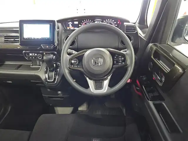 ホンダ Ｎ ＢＯＸ カスタム G L ホンダセンシング 香川県 2020(令2)年 1.1万km プラチナホワイトパール ストラーダナビ/フルセグTV/片側パワースライドドア/バックカメラ/ビルトインETC/ドライブレコーダー/アダプティブクルーズコントロール/ホンダセンシング/・衝突軽減ブレーキ/・前後誤発進抑制機能/・歩行者事故低減ステアリング/・先行車発進お知らせ機能/・車線維持支援システム/・オートハイビーム/・標識認識機能/・路外逸脱抑制機能/LEDヘッドランプ/前席シートヒーター/純正14インチアルミホイール/スマートキー/プッシュエンジンスタート/禁煙車