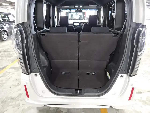 ホンダ Ｎ ＢＯＸ カスタム G L ホンダセンシング 香川県 2020(令2)年 1.1万km プラチナホワイトパール ストラーダナビ/フルセグTV/片側パワースライドドア/バックカメラ/ビルトインETC/ドライブレコーダー/アダプティブクルーズコントロール/ホンダセンシング/・衝突軽減ブレーキ/・前後誤発進抑制機能/・歩行者事故低減ステアリング/・先行車発進お知らせ機能/・車線維持支援システム/・オートハイビーム/・標識認識機能/・路外逸脱抑制機能/LEDヘッドランプ/前席シートヒーター/純正14インチアルミホイール/スマートキー/プッシュエンジンスタート/禁煙車