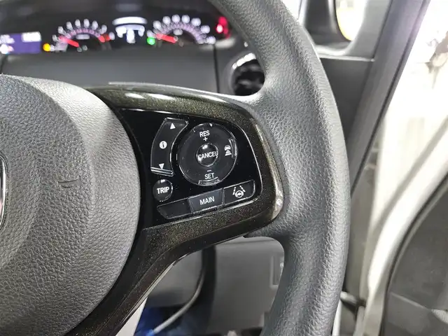 ホンダ Ｎ ＢＯＸ カスタム G L ホンダセンシング 香川県 2020(令2)年 1.1万km プラチナホワイトパール ストラーダナビ/フルセグTV/片側パワースライドドア/バックカメラ/ビルトインETC/ドライブレコーダー/アダプティブクルーズコントロール/ホンダセンシング/・衝突軽減ブレーキ/・前後誤発進抑制機能/・歩行者事故低減ステアリング/・先行車発進お知らせ機能/・車線維持支援システム/・オートハイビーム/・標識認識機能/・路外逸脱抑制機能/LEDヘッドランプ/前席シートヒーター/純正14インチアルミホイール/スマートキー/プッシュエンジンスタート/禁煙車