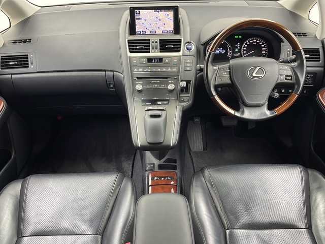 レクサス ＨＳ 250h バージョンI 栃木県 2016(平28)年 7.6万km ソニッククォーツ 純正SＤナビゲーション/・バックモニター/・CD/DVD/・地デジTV/・FM/AMラジオ/クルーズコントロール/LEDヘッドランプ/オートライト/純正１７インチアルミホイール/電動サンシェード/セミアリニン革シート/シートヒーター【運転席/助手席】/パワーシート【運転席/助手席】/ETC/スマートエントリー/スタートシステム