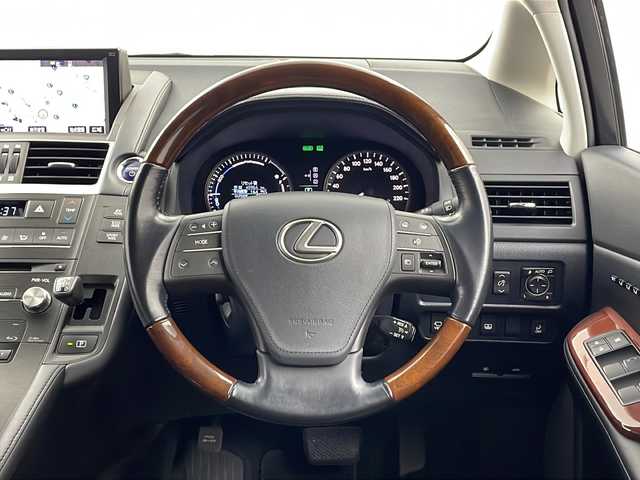 レクサス ＨＳ 250h バージョンI 栃木県 2016(平28)年 7.6万km ソニッククォーツ 純正SＤナビゲーション/・バックモニター/・CD/DVD/・地デジTV/・FM/AMラジオ/クルーズコントロール/LEDヘッドランプ/オートライト/純正１７インチアルミホイール/電動サンシェード/セミアリニン革シート/シートヒーター【運転席/助手席】/パワーシート【運転席/助手席】/ETC/スマートエントリー/スタートシステム