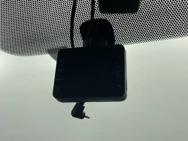 トヨタ シエンタ ハイブリッド G 群馬県 2017(平29)年 6.2万km レッドマイカM ナビ　フルセグ　Ｂｌｕｅｔｏｏｔｈ　ＤＶＤ再生　バックカメラ　両側電動スライドドア　前後ドライブレコーダー　ステアリングスイッチ　ビルトインＥＴＣ　革巻きステア　スマートキー　プッシュスタート　禁煙